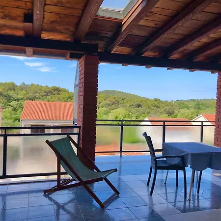 Apartman Keti Za 3 Osobe *